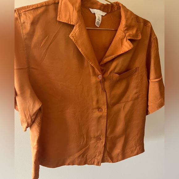 Burnt orange short sleeve button blouse - Picture 4 of 5